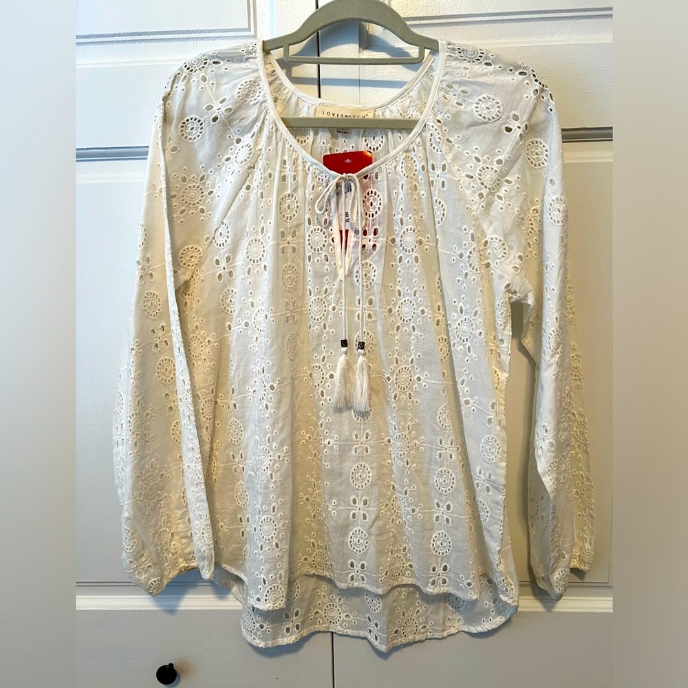 NWT Evereve eyelet blouse